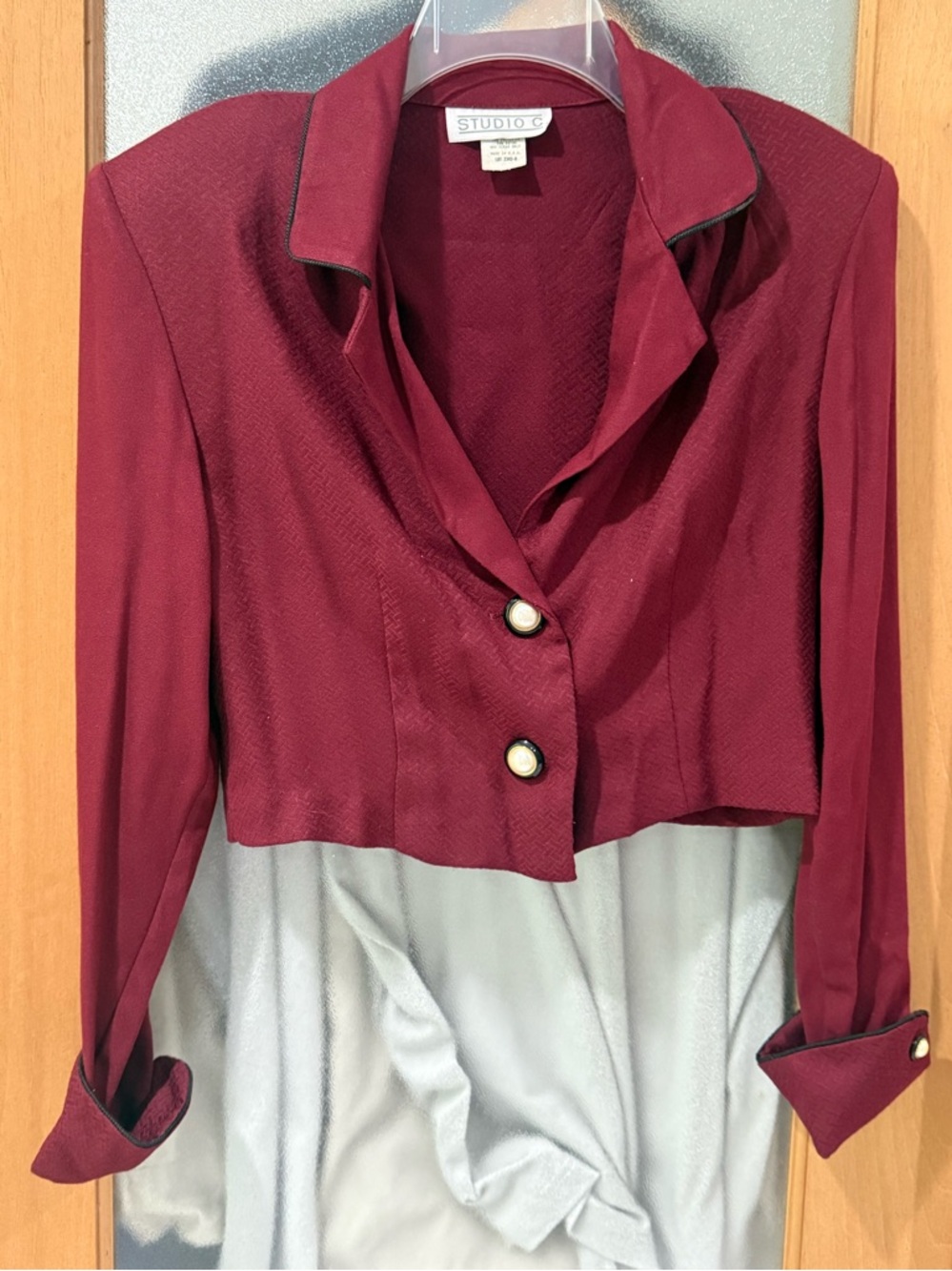 Studio C Women's Burgundy Maroon Cropped Blazer Jacket and Skirt Suit Set